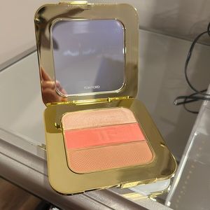 Tom Ford Soleil Contouring Compact Illuminateur - the Afternooner